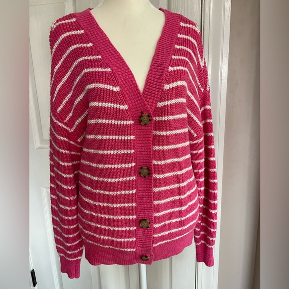 Loft Fuchsia Cotton Cardigan Size Medium - Picture 2 of 7